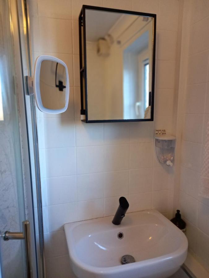 White House In Edinburgh, 2 Bedroom Good Location Екстер'єр фото